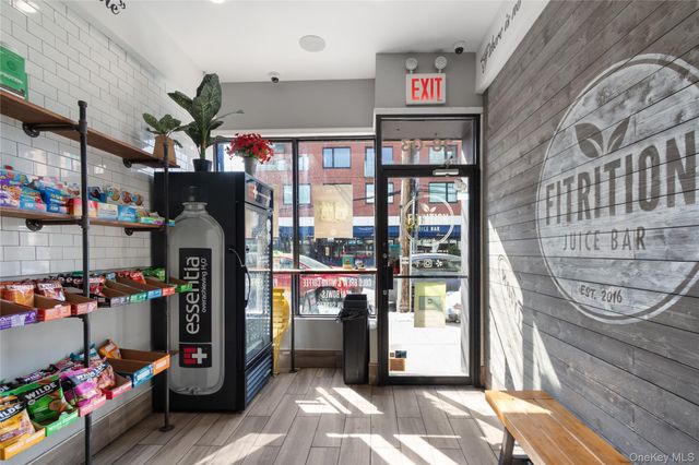 2803 Astoria Boulevard, Astoria, NY 11102