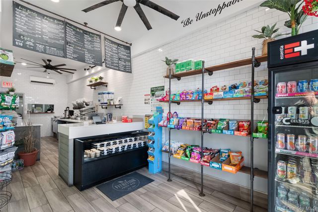 2803 Astoria Boulevard, Astoria, NY 11102
