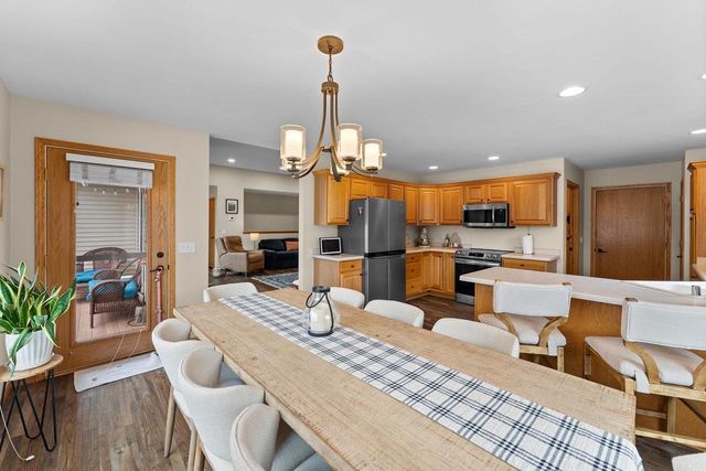 1422 Ridgeview Drive, Reedsburg, WI 53959