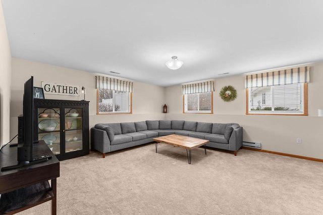 1422 Ridgeview Drive, Reedsburg, WI 53959