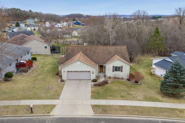 1422 Ridgeview Drive, Reedsburg, WI 53959