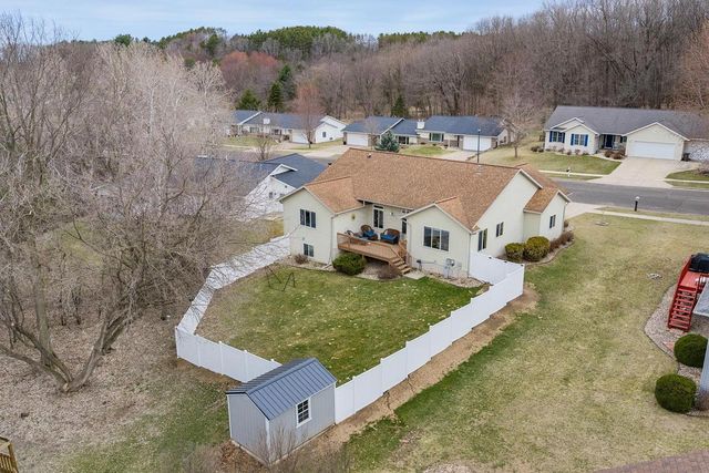 1422 Ridgeview Drive, Reedsburg, WI 53959