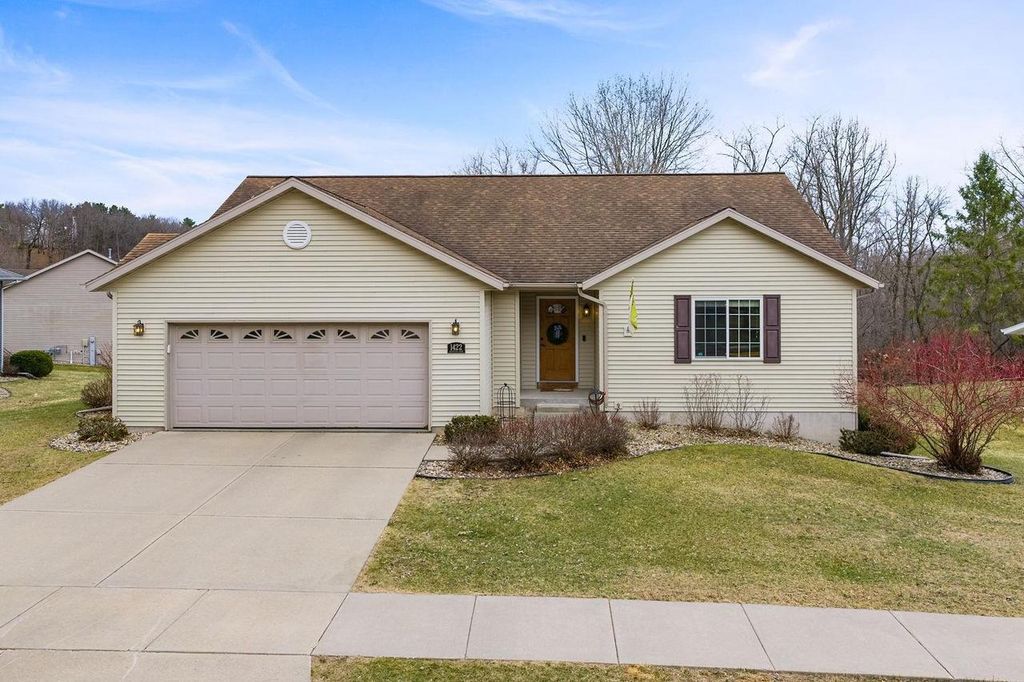 1422 Ridgeview Drive, Reedsburg, WI 53959