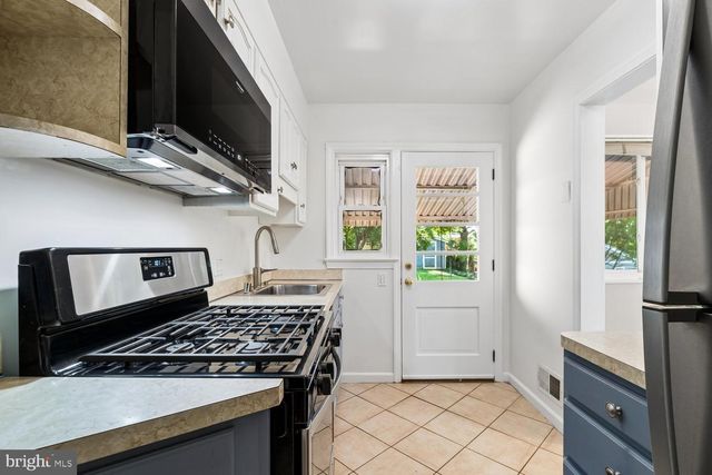 11917 CENTERHILL ST, Silver Spring, MD 20902