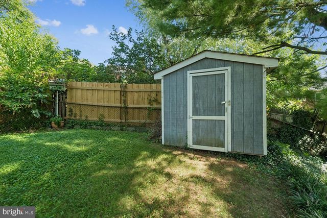 11917 CENTERHILL ST, Silver Spring, MD 20902