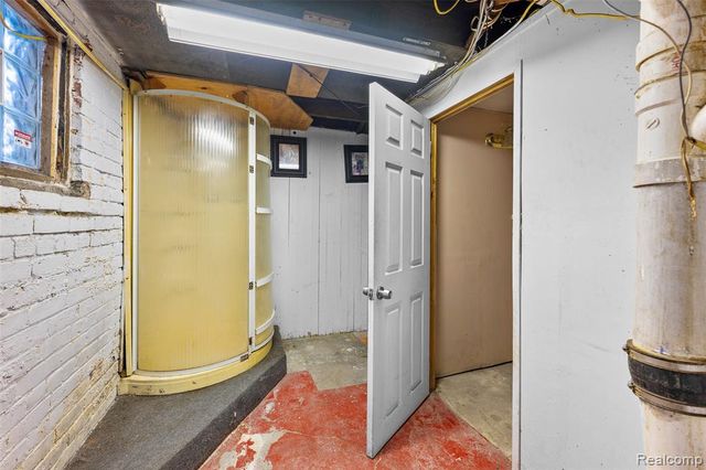 2445 Concord Street, Detroit, MI 48207