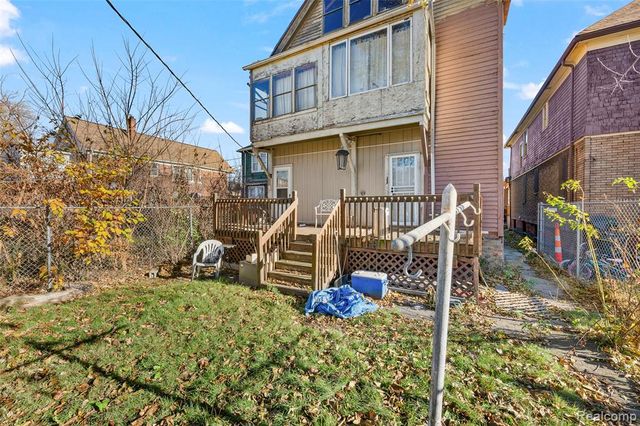 2445 Concord Street, Detroit, MI 48207