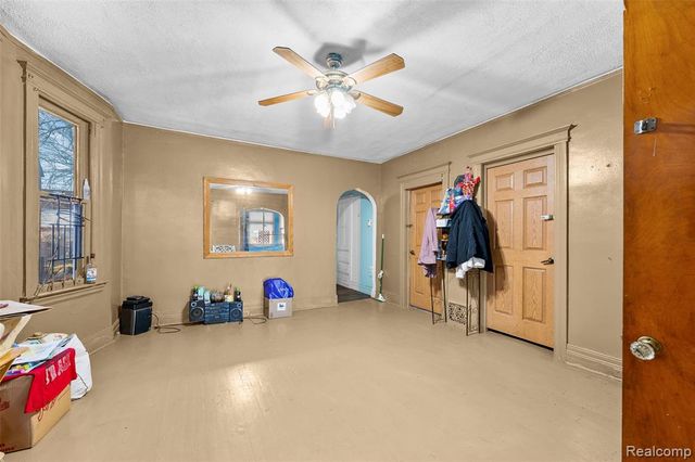 2445 Concord Street, Detroit, MI 48207