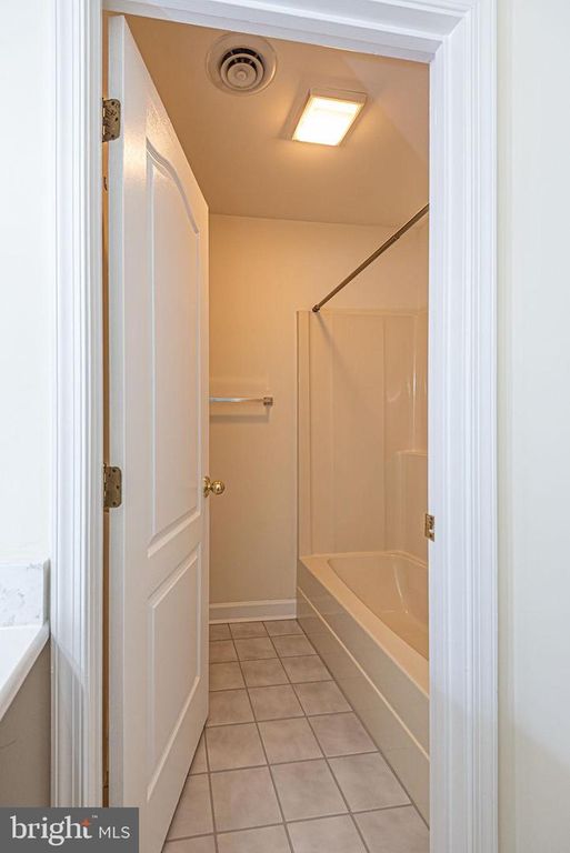 Image 4 of property listing at 311-A UNION AVE, Salisbury, MD 21804