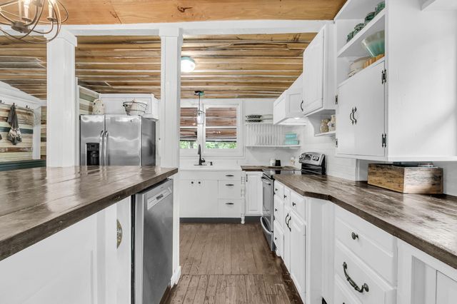 1315 Ridge Road, Ridgeville, SC 29472