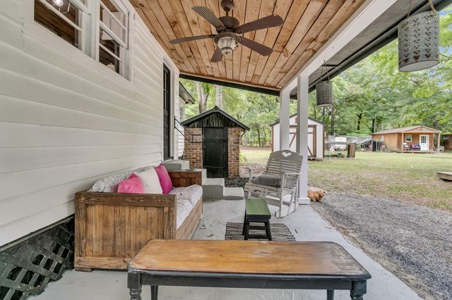 1315 Ridge Road, Ridgeville, SC 29472
