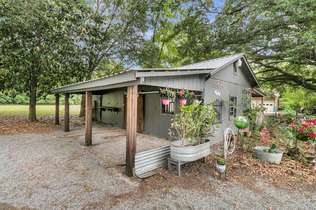 1315 Ridge Road, Ridgeville, SC 29472