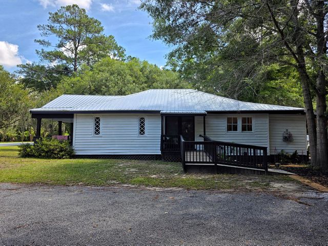 1315 Ridge Road, Ridgeville, SC 29472