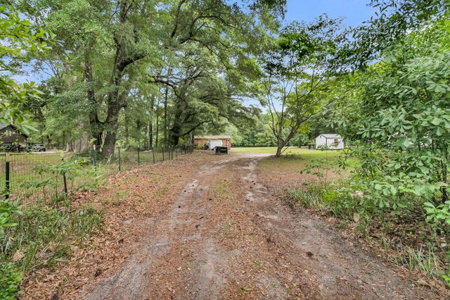 1315 Ridge Road, Ridgeville, SC 29472