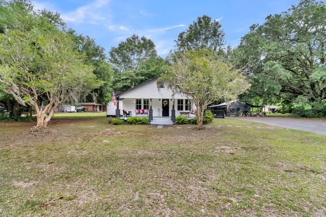 1315 Ridge Road, Ridgeville, SC 29472