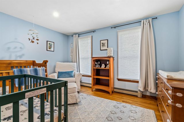137 Wedgewood Lane, Manchester, NH 03109