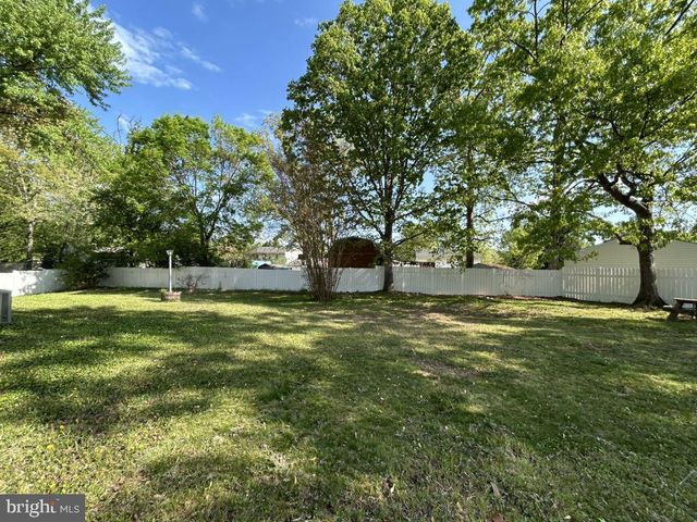 2152 CREST CIR, Bryans Road, MD 20616