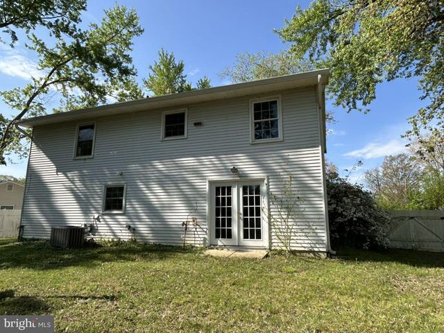 2152 CREST CIR, Bryans Road, MD 20616