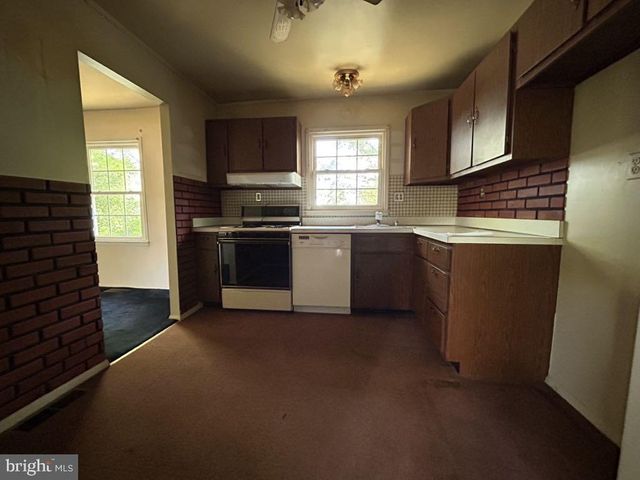 2152 CREST CIR, Bryans Road, MD 20616