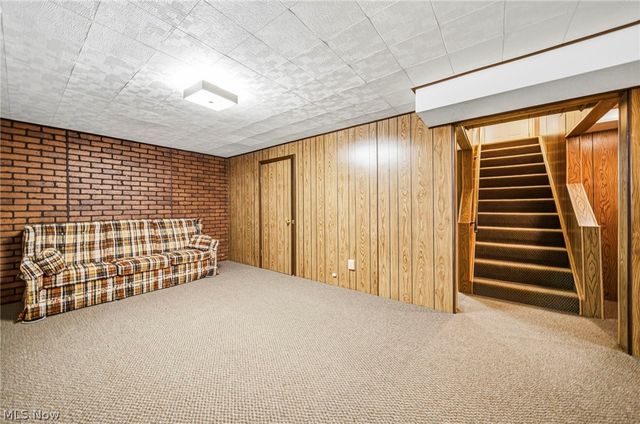 1118 Terrell Drive, Akron, OH 44313