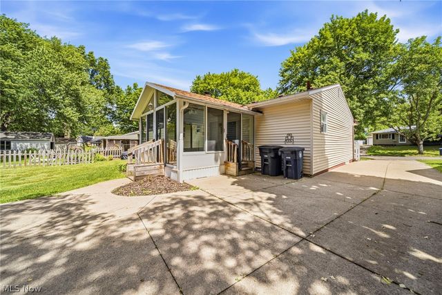 1118 Terrell Drive, Akron, OH 44313