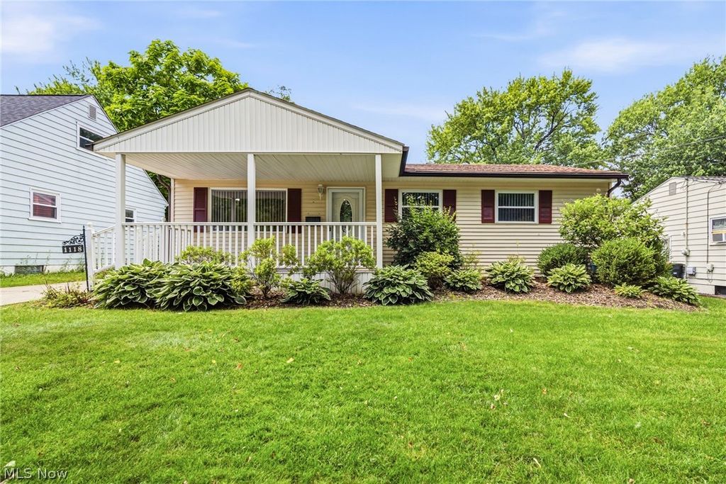 1118 Terrell Drive, Akron, OH 44313