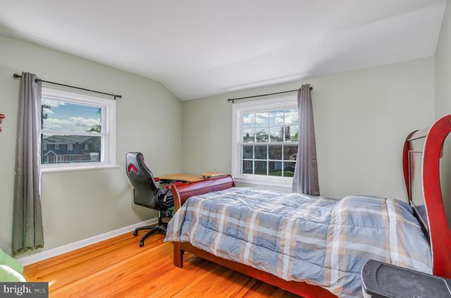 501 E FRANKLIN AVE, Edgewater Park, NJ 08010