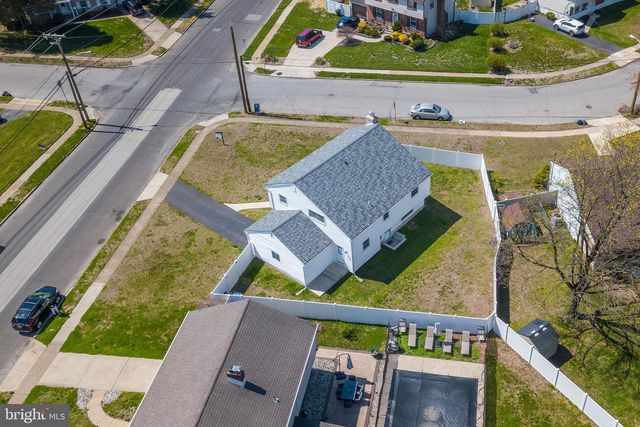 501 E FRANKLIN AVE, Edgewater Park, NJ 08010