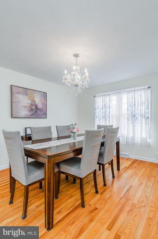 501 E FRANKLIN AVE, Edgewater Park, NJ 08010