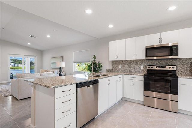 10 Juan Carlos Lane, Port St. Lucie, Port St Lucie, FL 34952