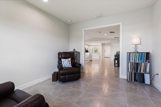 10 Juan Carlos Lane, Port St. Lucie, Port St Lucie, FL 34952