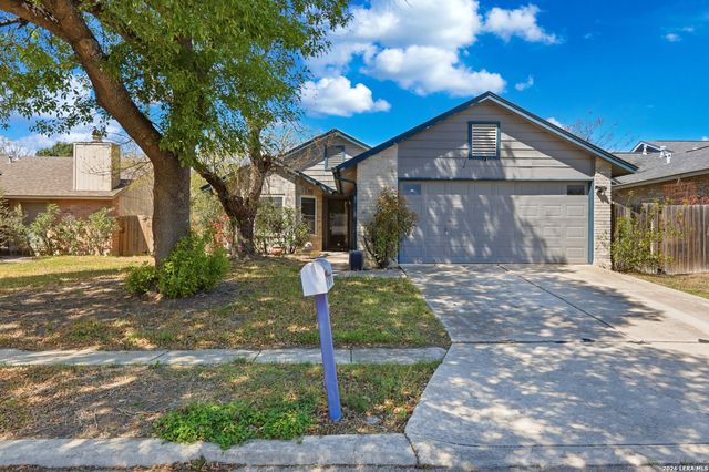 5775 Larkdale Dr, San Antonio, TX 78233