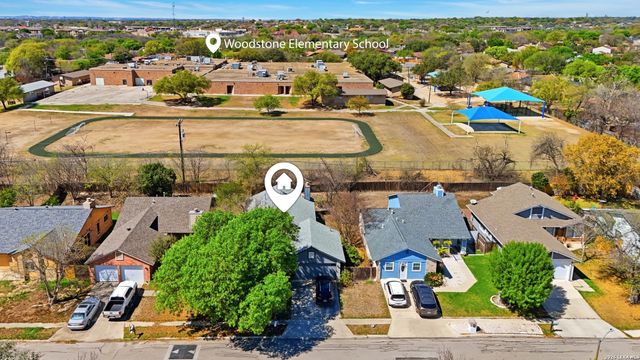 5775 Larkdale Dr, San Antonio, TX 78233