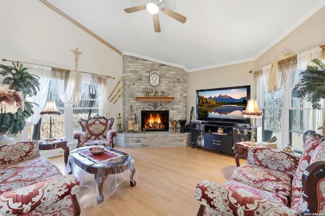 5775 Larkdale Dr, San Antonio, TX 78233