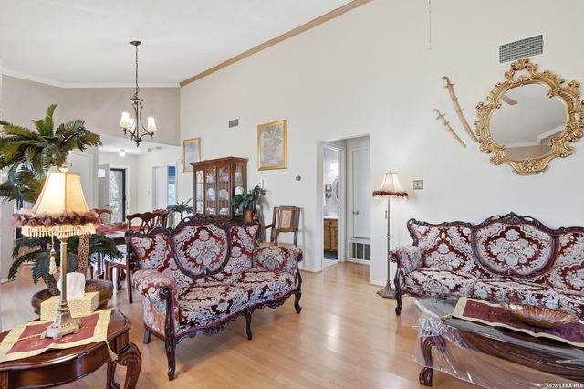 5775 Larkdale Dr, San Antonio, TX 78233