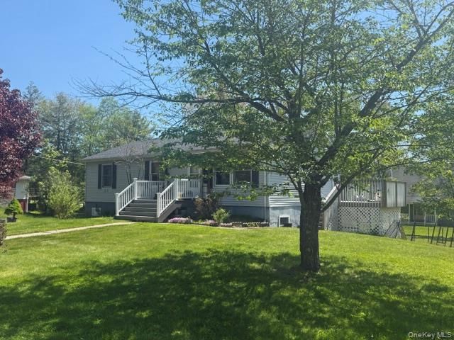 47 Lakeland Drive, South Fallsburg, NY 12779