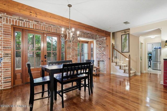 5115 Heatherton Drive, Jackson, MS 39211