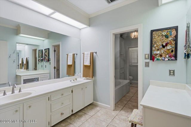 5115 Heatherton Drive, Jackson, MS 39211