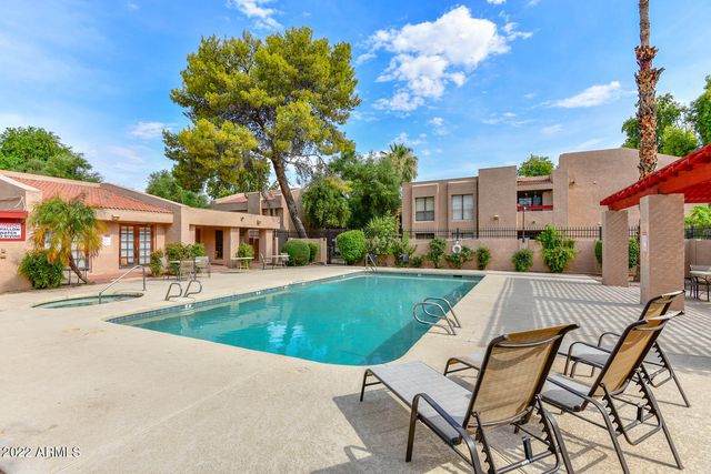 3131 W COCHISE Drive 213, Phoenix, AZ 85051