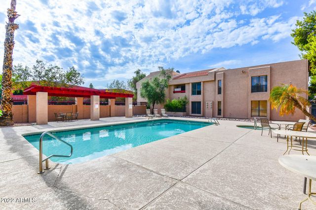 3131 W COCHISE Drive 213, Phoenix, AZ 85051