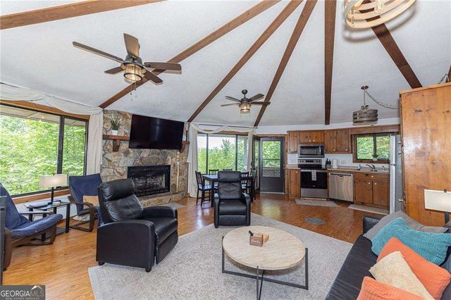 174 Chestnut Ridge, Blue Ridge, GA 30513