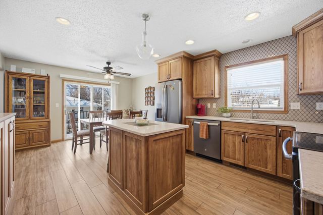 417 Valley Avenue, Moorhead, MN 56560