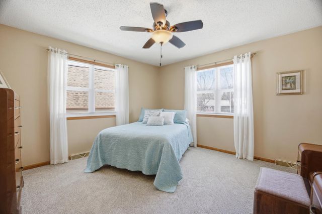 417 Valley Avenue, Moorhead, MN 56560