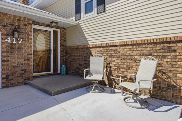 417 Valley Avenue, Moorhead, MN 56560