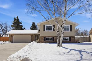 417 Valley Avenue, Moorhead, MN 56560