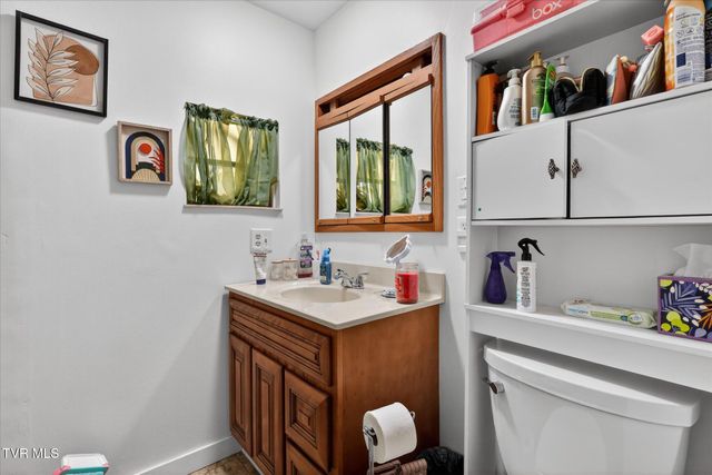 126 Buffalo Creek Road, Johnson City, TN 37601