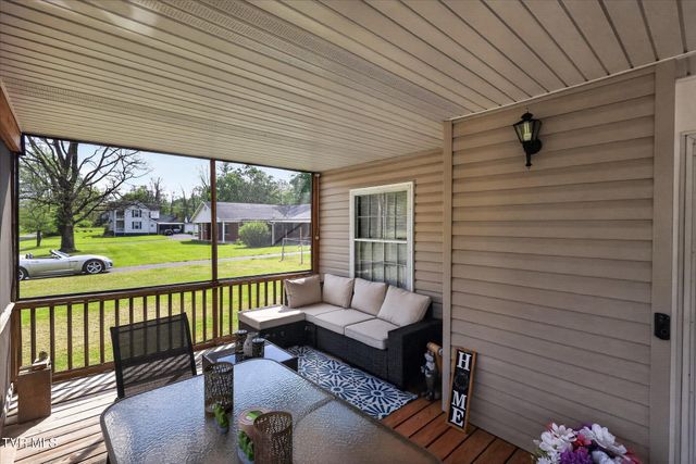 126 Buffalo Creek Road, Johnson City, TN 37601