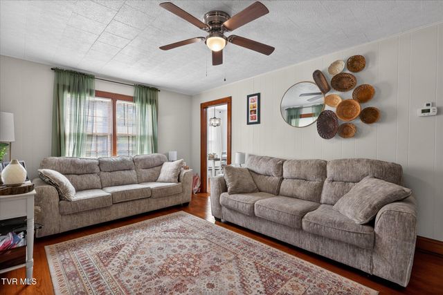 126 Buffalo Creek Road, Johnson City, TN 37601