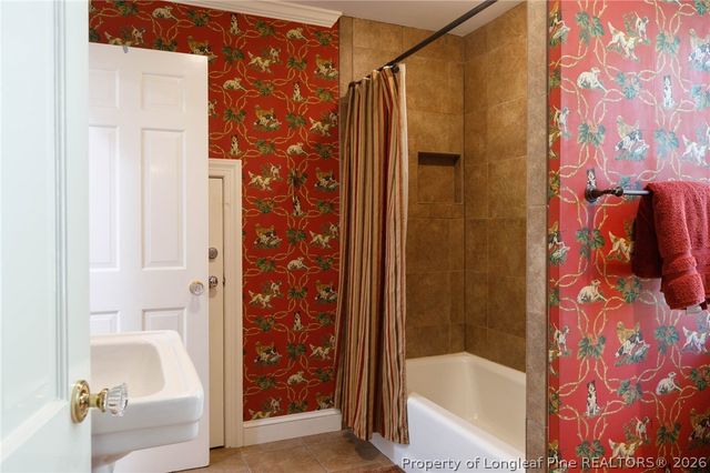 2922 Skye Drive, Fayetteville, NC 28303