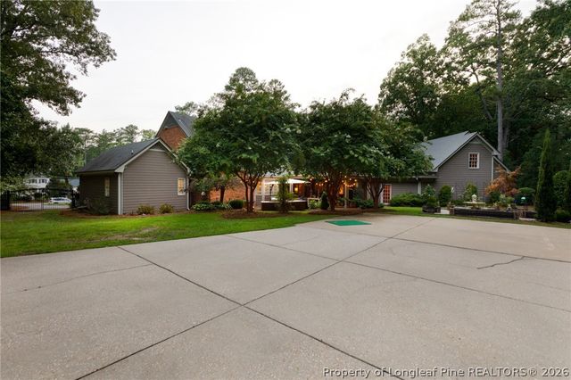 2922 Skye Drive, Fayetteville, NC 28303